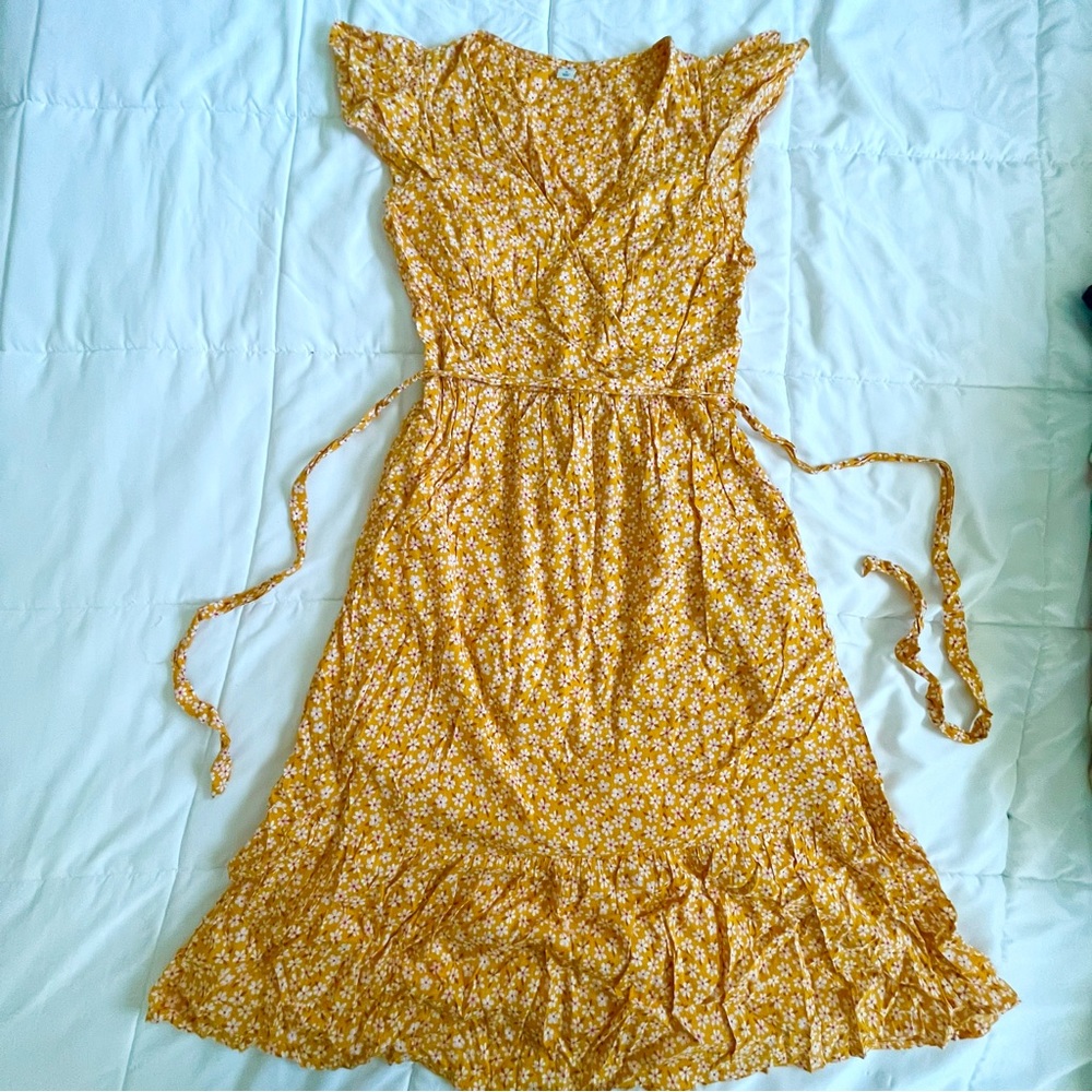Old Navy Yellow Floral Midi Wrap Dress Dress Size M